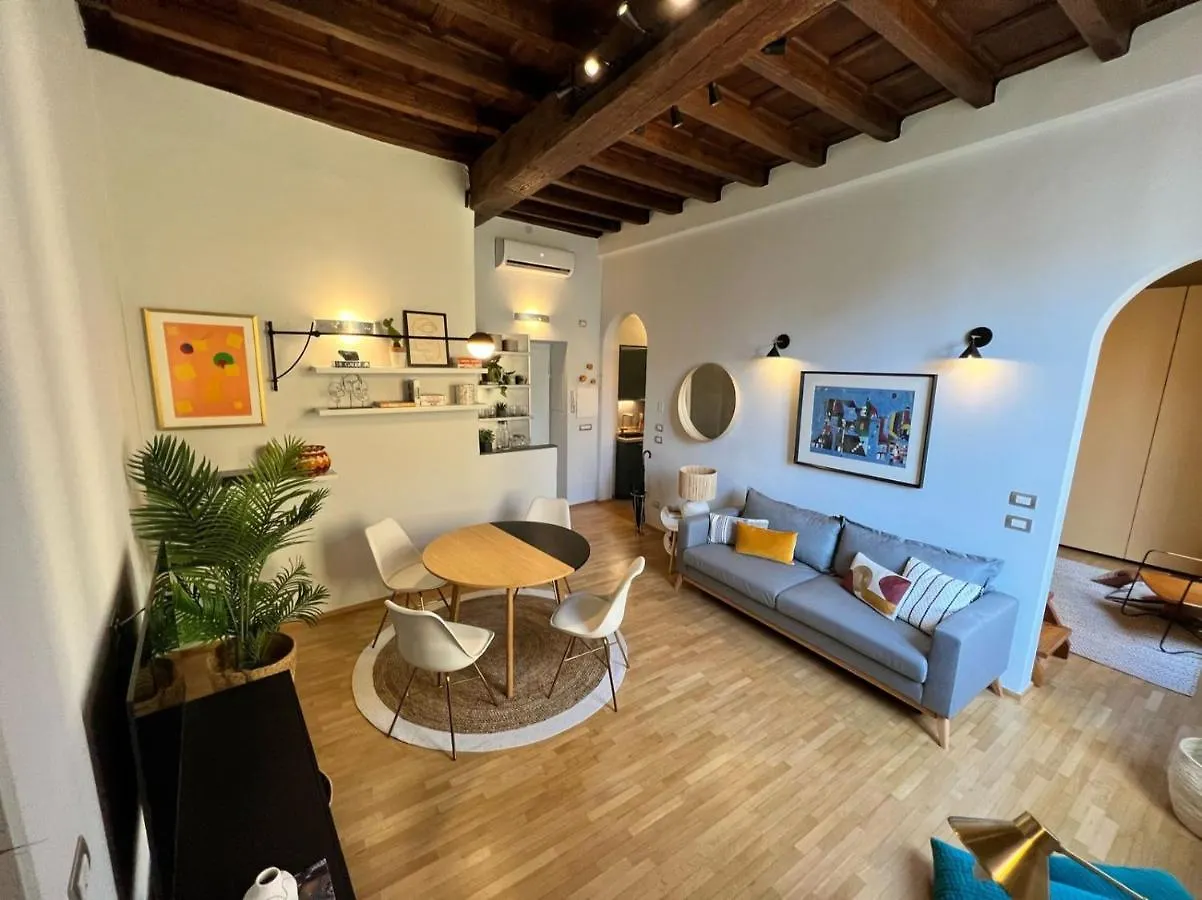 Youhosty - Santa Marta 11 Mailand Italien